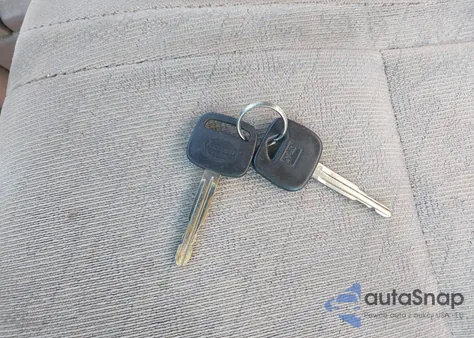 2001 Toyota Tacoma Prerunner из США, поврежденный, VIN 5TEGM92N71Z833909